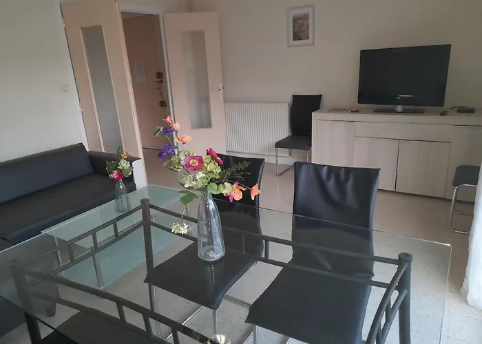 Apartament F3 Avec Balcon *